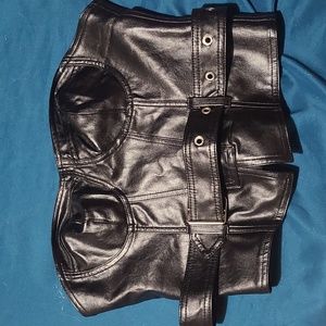SHEIN leather bustier crop top with belt 🖤